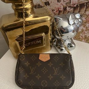 Louis Vuitton Multi Pochette Small Pochette